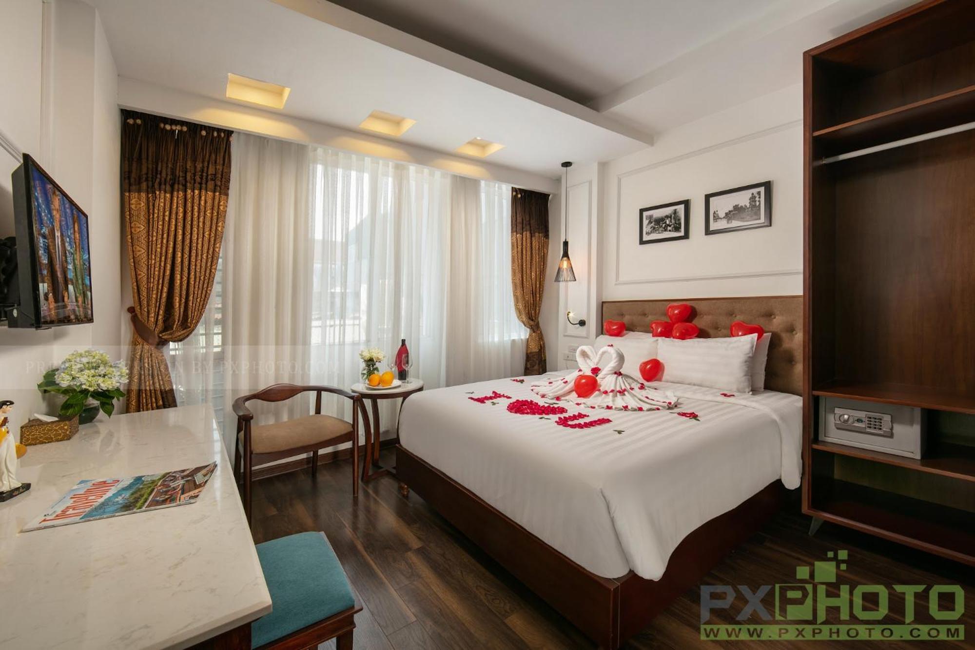 Victory Legend Hotel - In Hanoi Central Exteriör bild